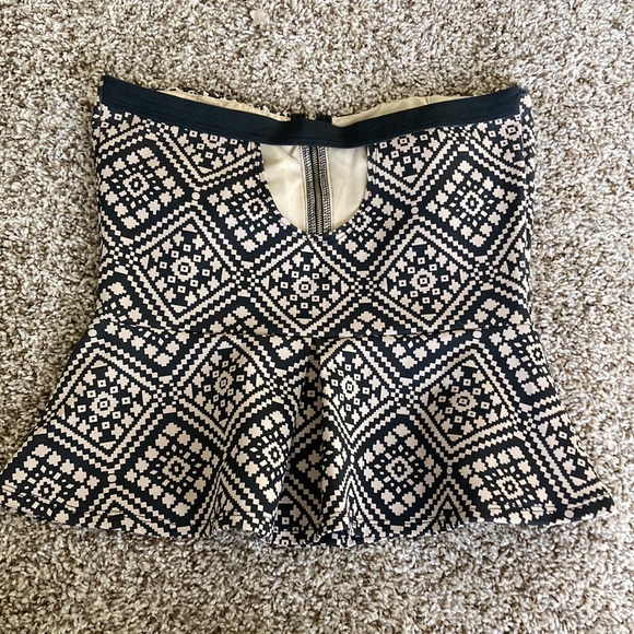 Strapless Peplum Top - Picture 3 of 5